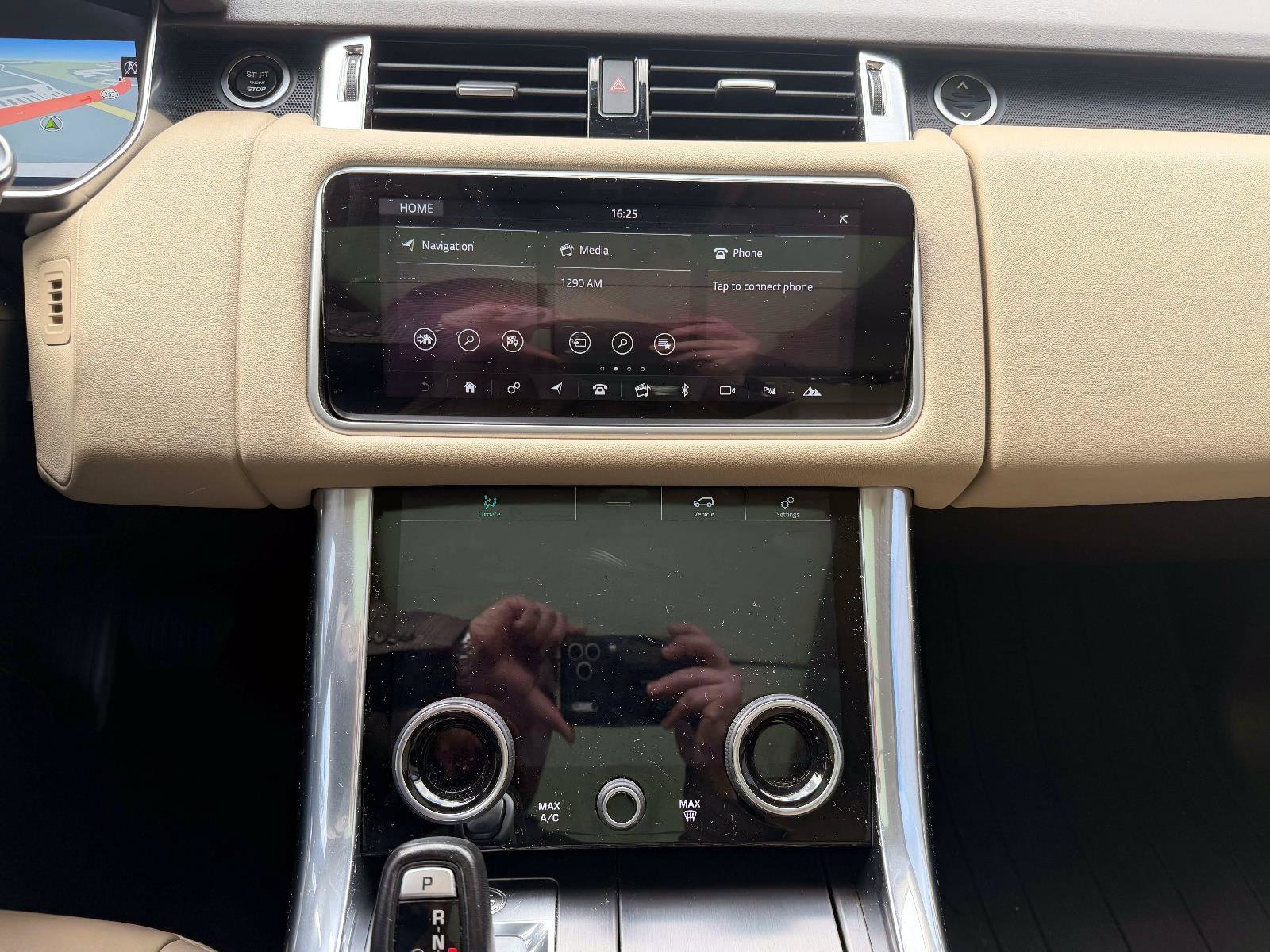 Used 2021 Land Rover Range Rover Sport SE image 36