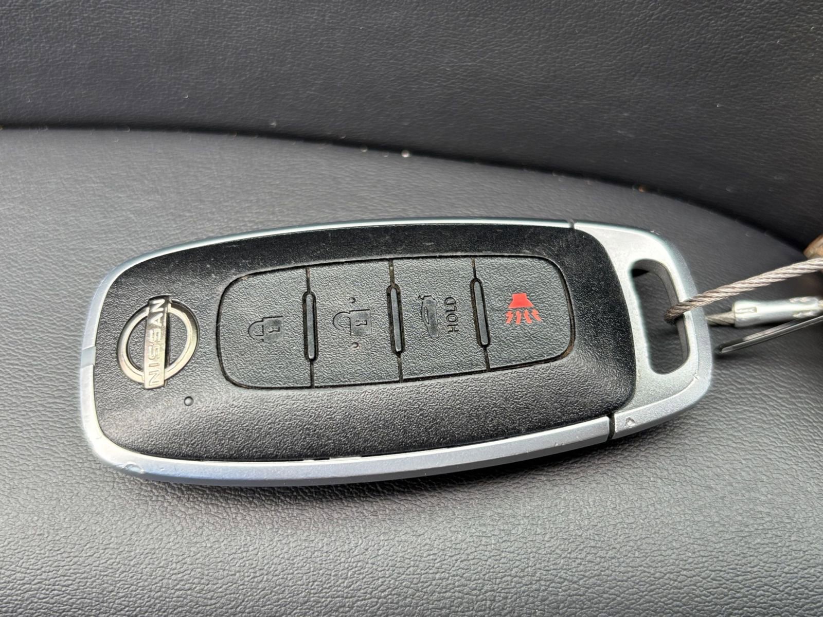 Used 2025 Nissan Sentra SV image 28