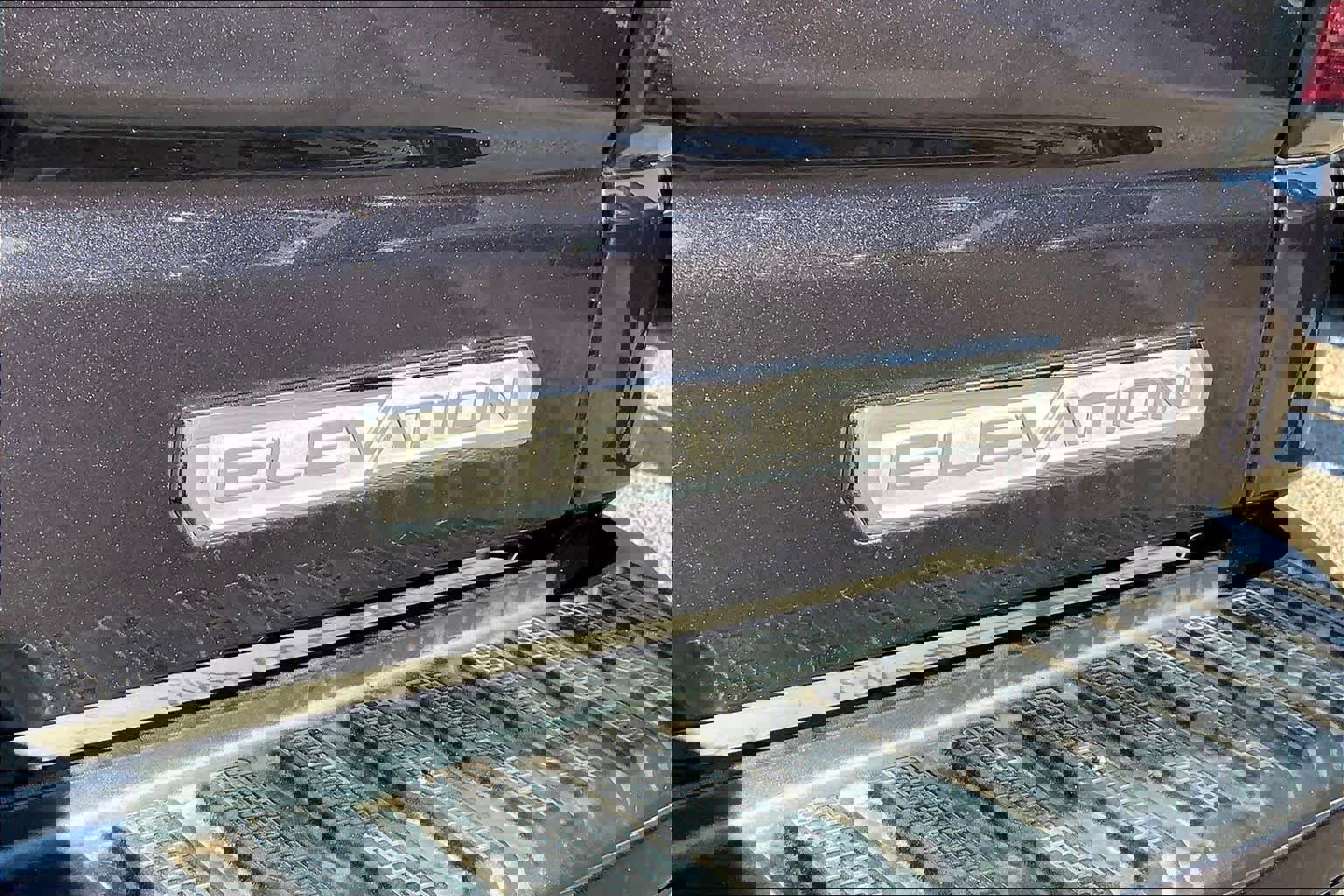 Used 2022 GMC Sierra 1500 Elevation w/ Elevation Premium Package image 10