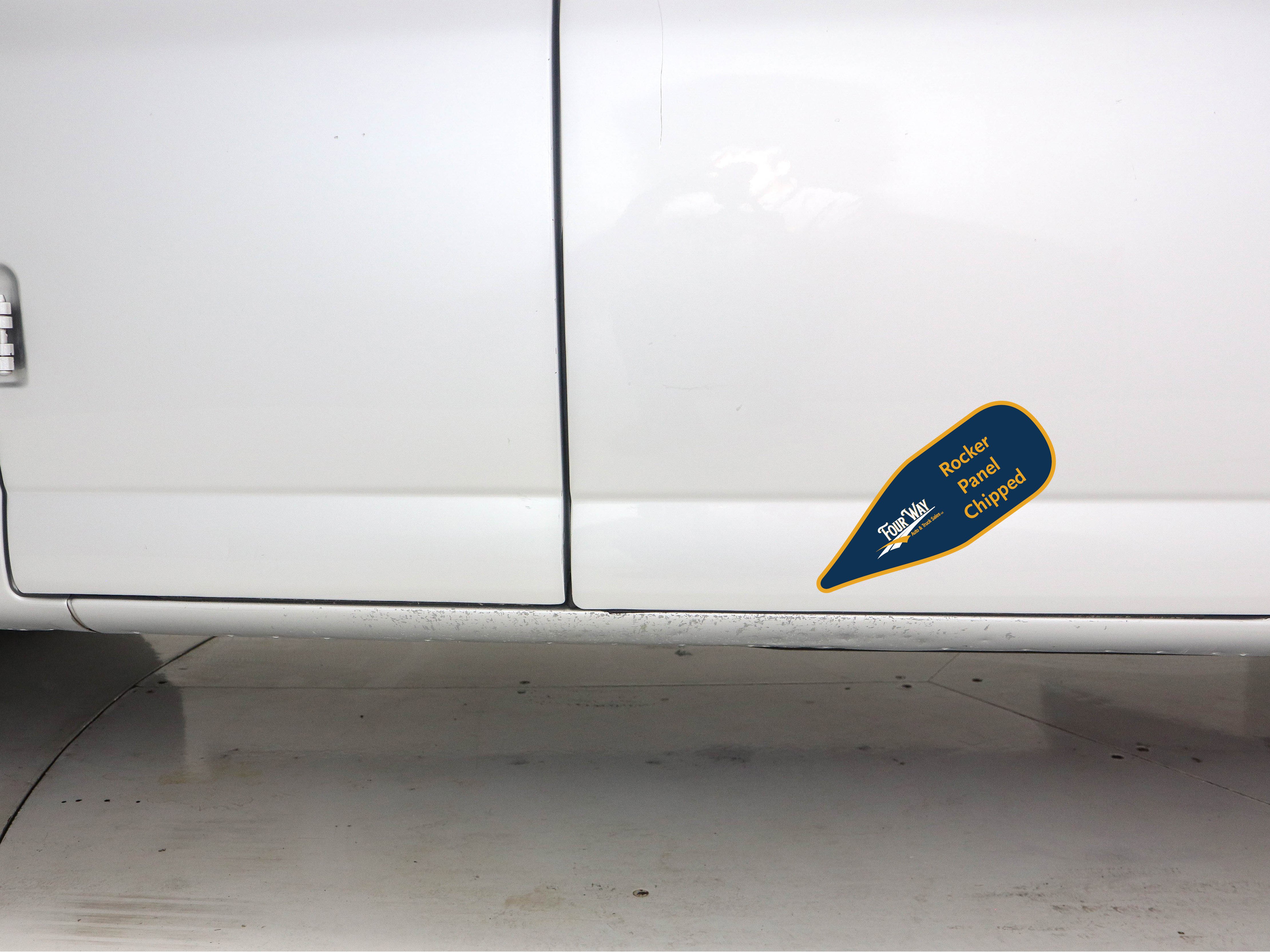 Used 2019 Chevrolet Express 3500 LS RWD image 37