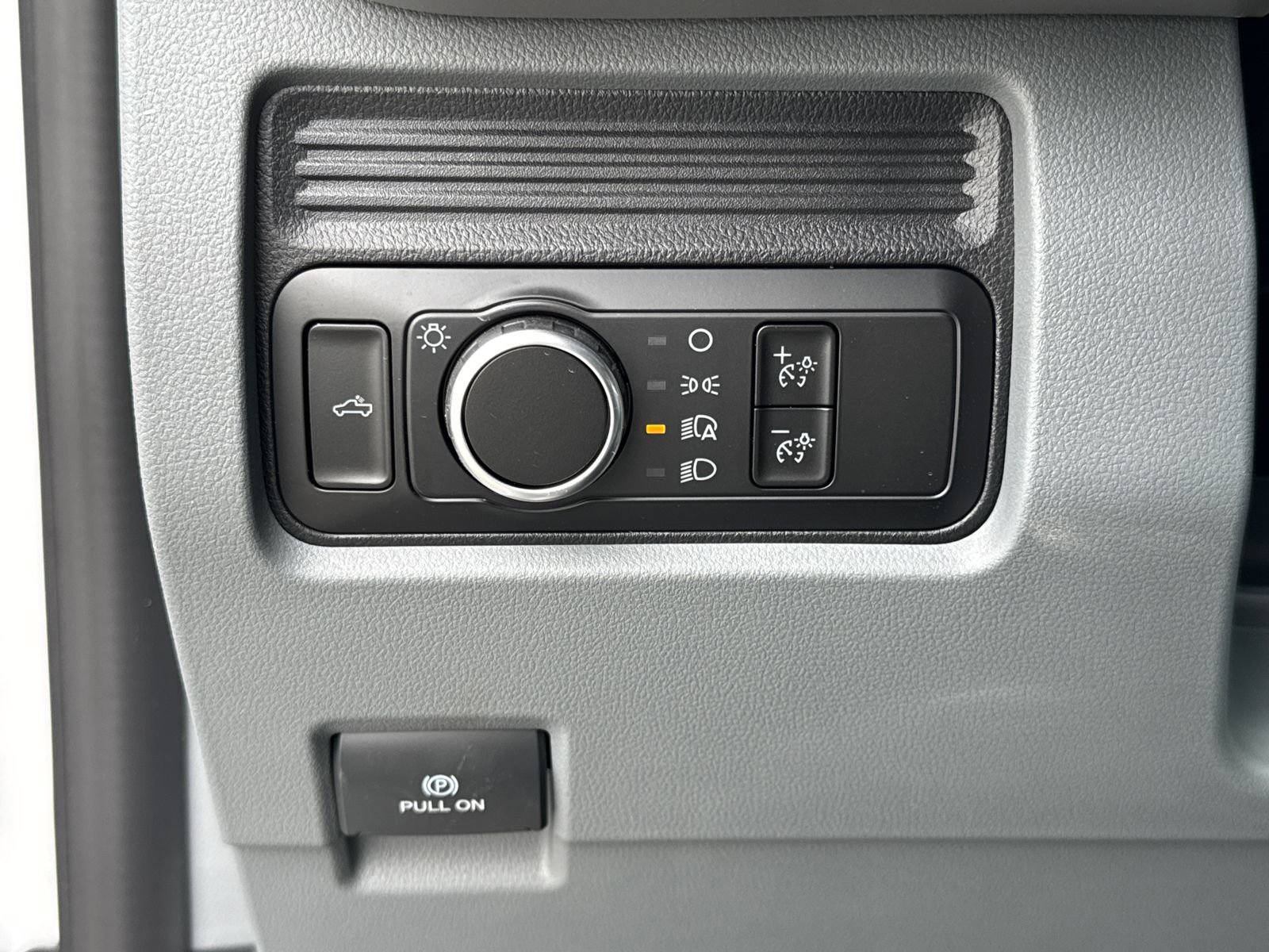 New 2026 Ford F250 XL AWD/4WD image 32