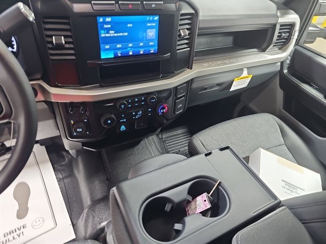 Used 2024 Ford F350 XL w/ XL Chrome Package image 13