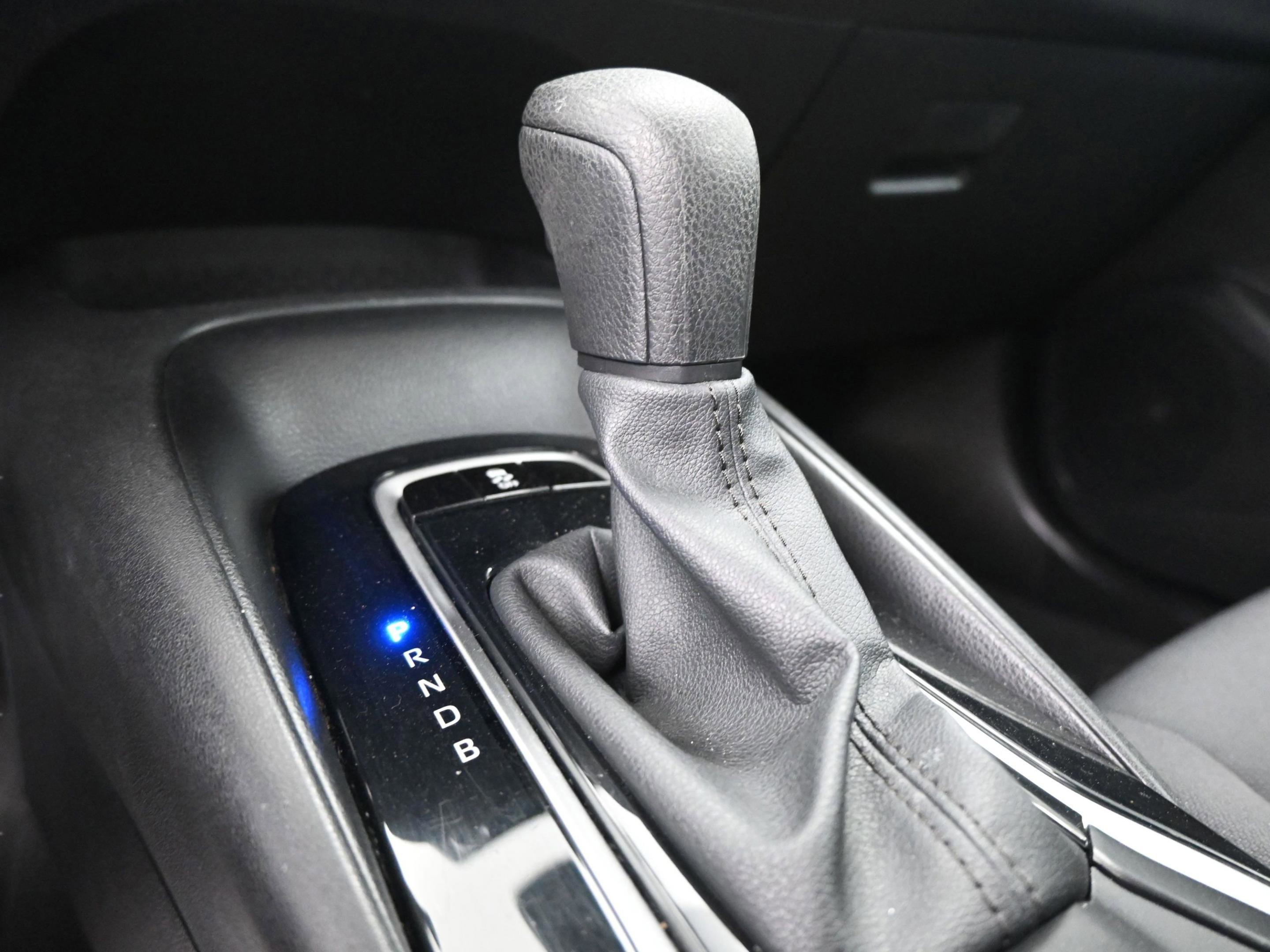 Certified 2024 Toyota Corolla LE image 31