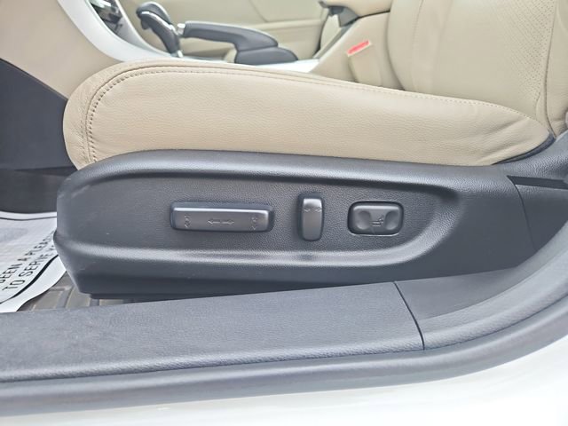 Certified 2017 Honda Accord EX-L image 29