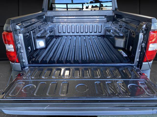 Used 2024 Ford Maverick XLT image 12