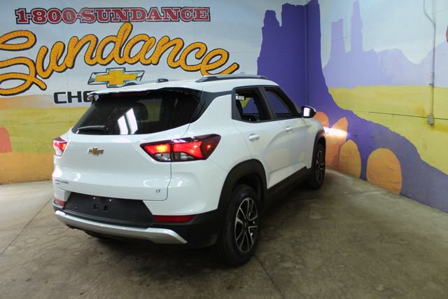 Used 2025 Chevrolet TrailBlazer LT w/ Convenience Package image 8