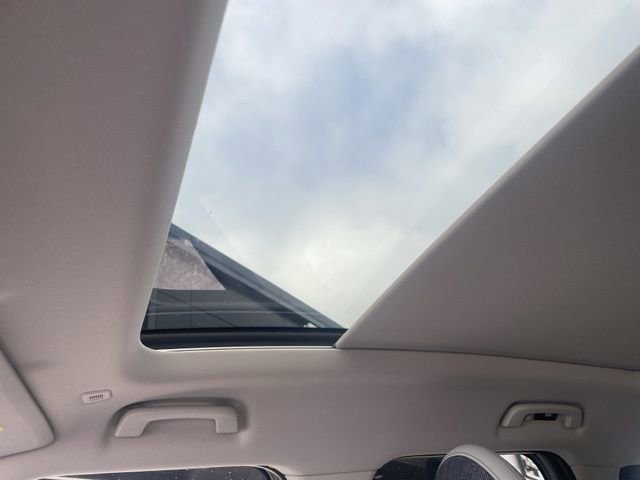 Certified 2025 MINI Cooper Countryman S w/ Comfort Package Max image 35