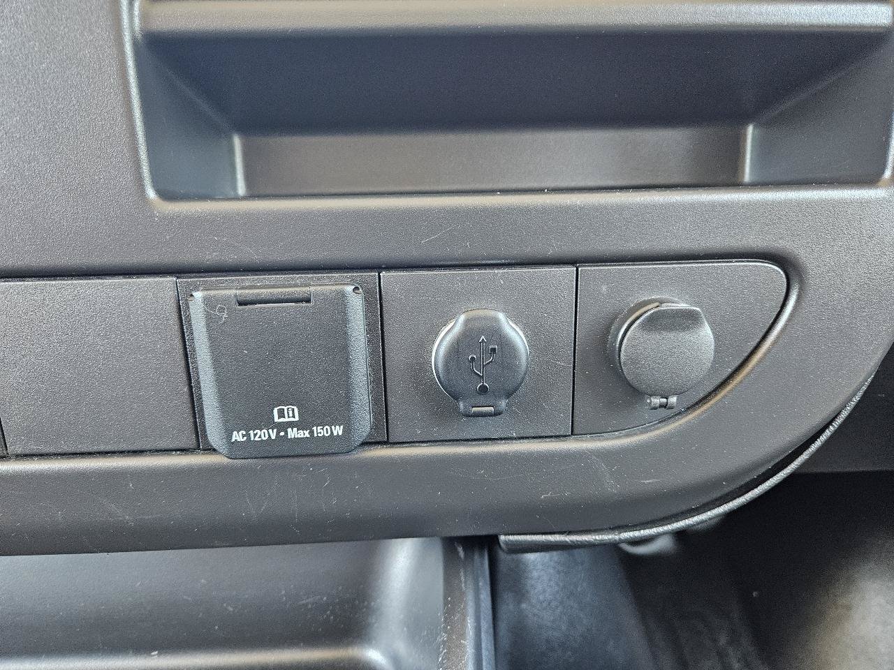 Used 2019 Chevrolet Express 3500 LS RWD image 33