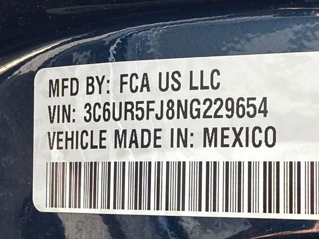 Used 2022 RAM 2500 Laramie AWD/4WD image 32