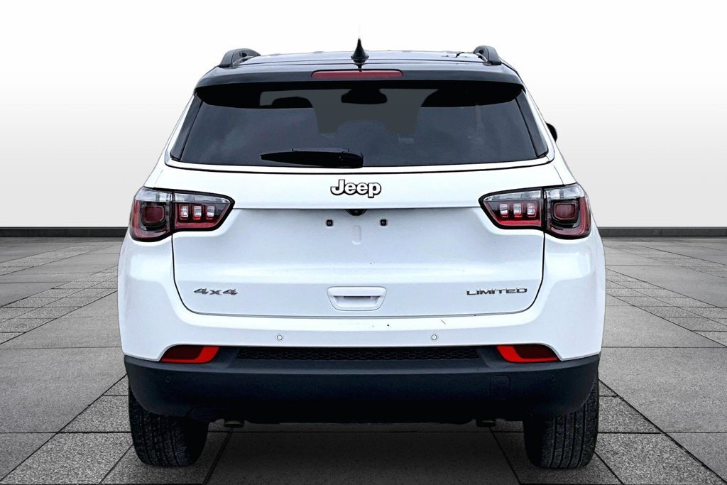 Used 2025 Jeep Compass Limited AWD/4WD image 4