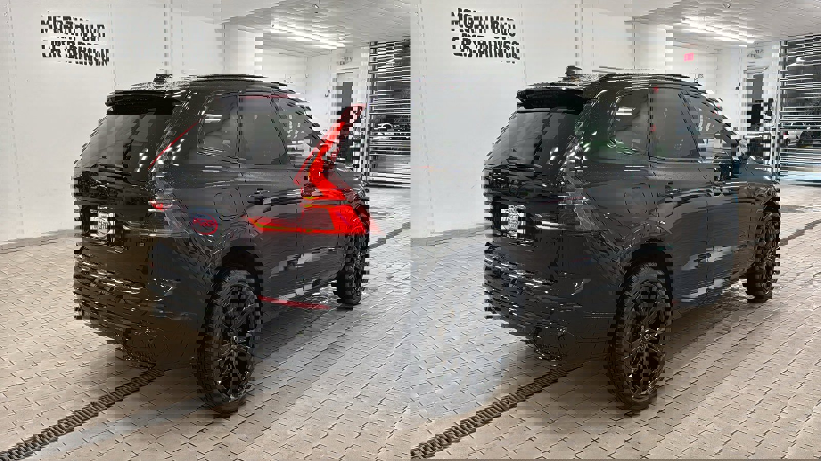 New 2026 Volvo XC60 T8 Ultra w/ Protection Package Premier image 5