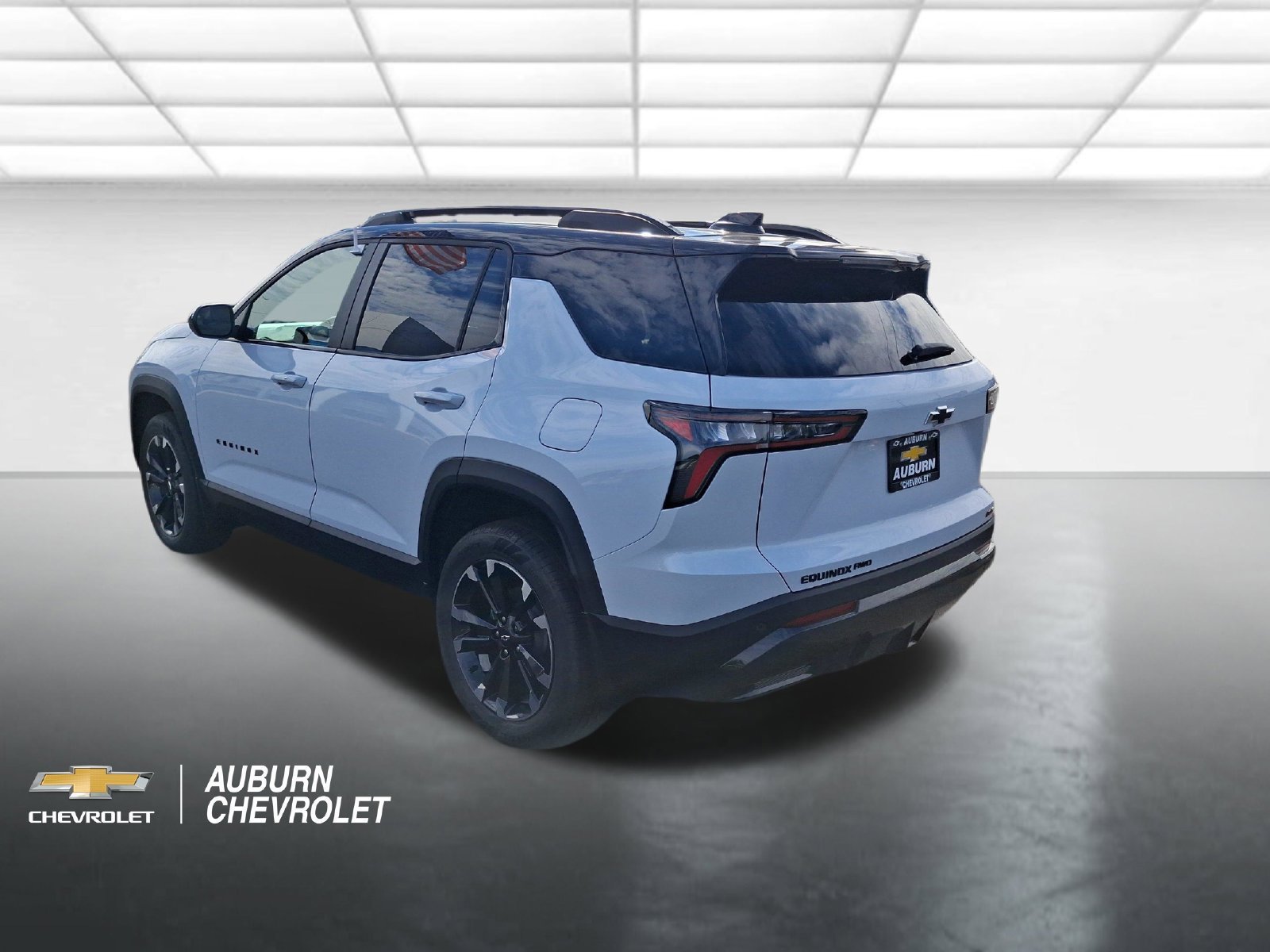 New 2027 Chevrolet Equinox RS w/ LPO, Floor Liner Package AWD/4WD image 5