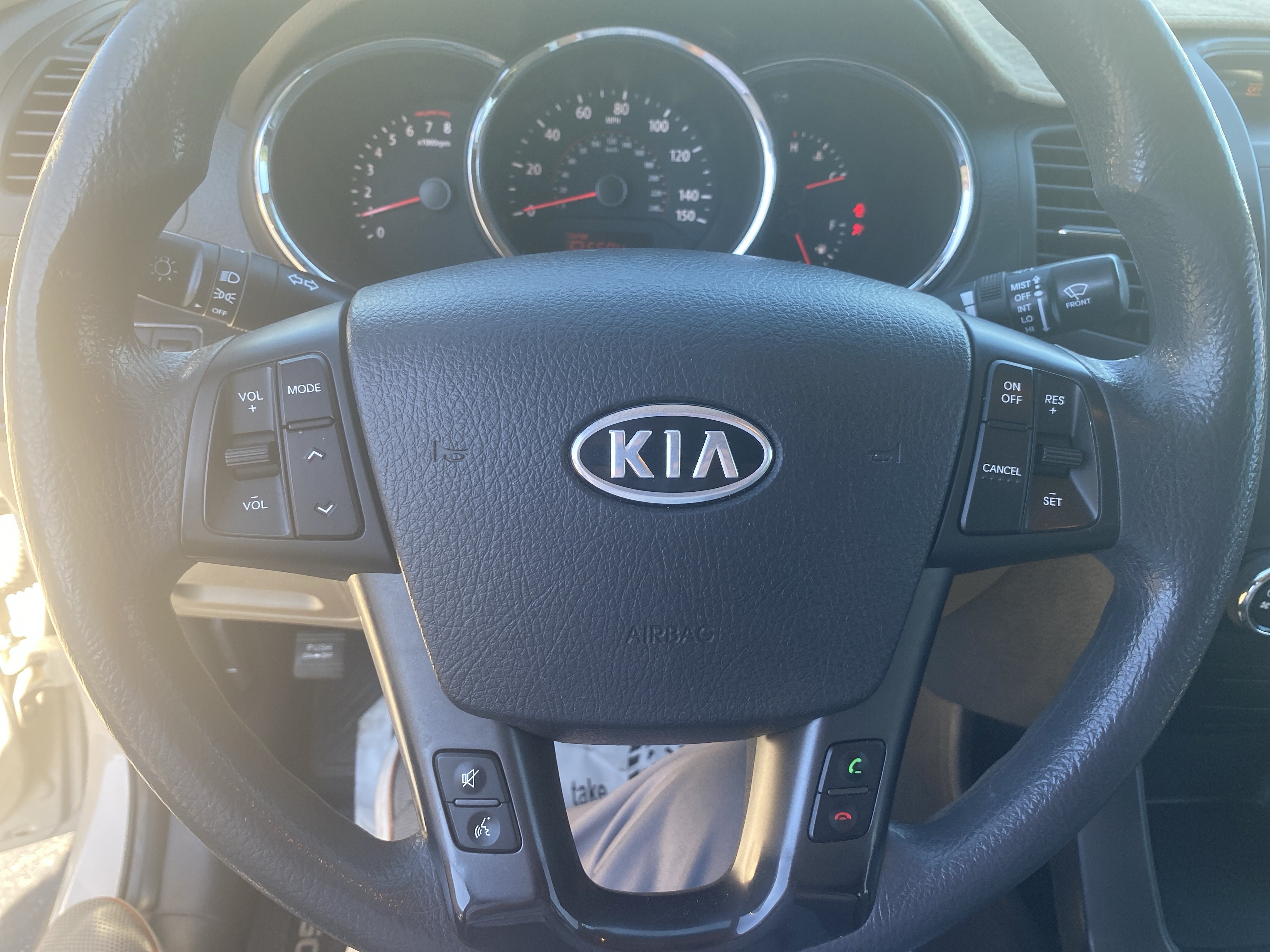 Used 2011 Kia Sorento 2WD image 10