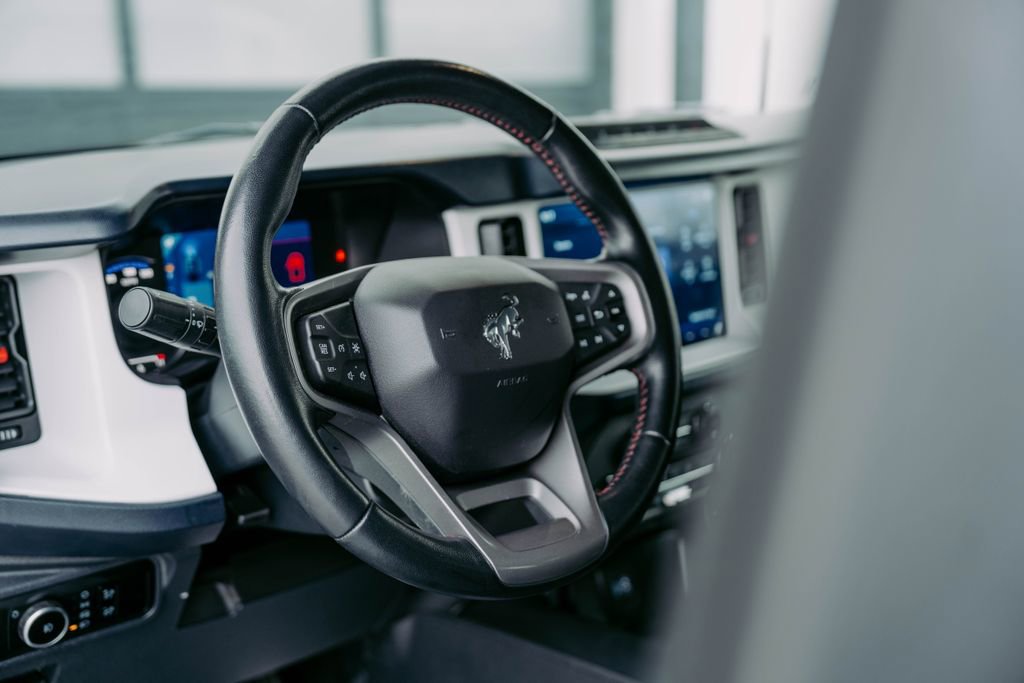 Used 2024 Ford Bronco Heritage Edition image 20