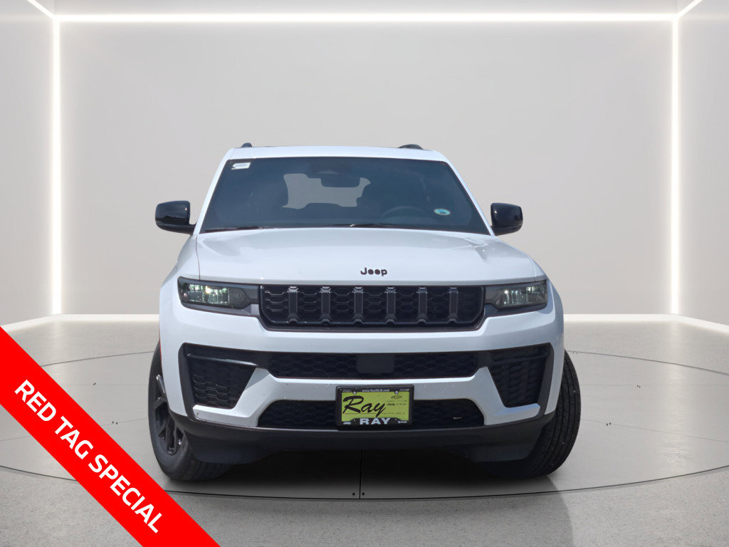 New 2026 Jeep Grand Cherokee Altitude AWD/4WD image 2