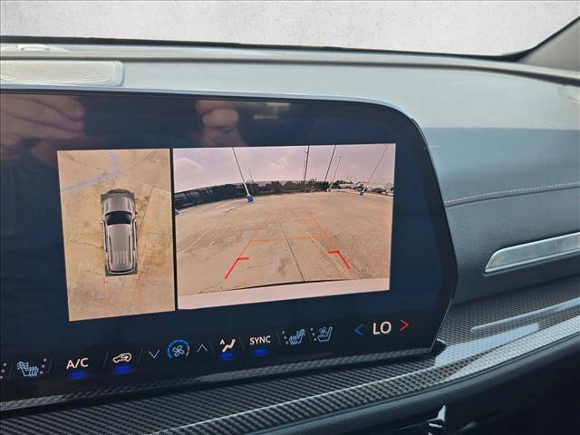 New 2026 Chevrolet Traverse High Country FWD image 13