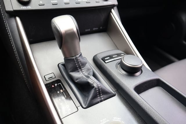 Used 2016 Lexus IS 200t RWD image 29