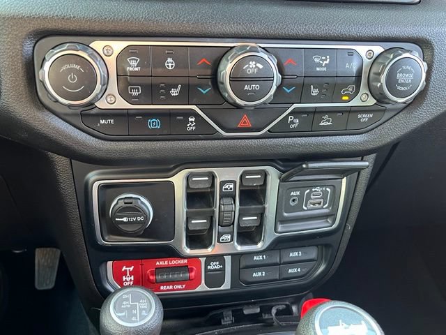 Used 2024 Jeep Wrangler Unlimited AWD/4WD image 19