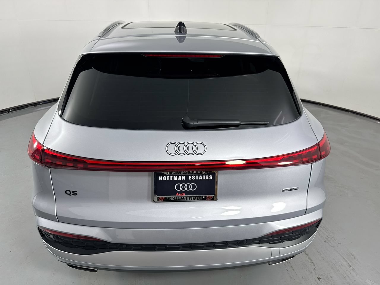 Used 2025 Audi Q5 Premium Plus w/ Premium Plus AWD/4WD image 6