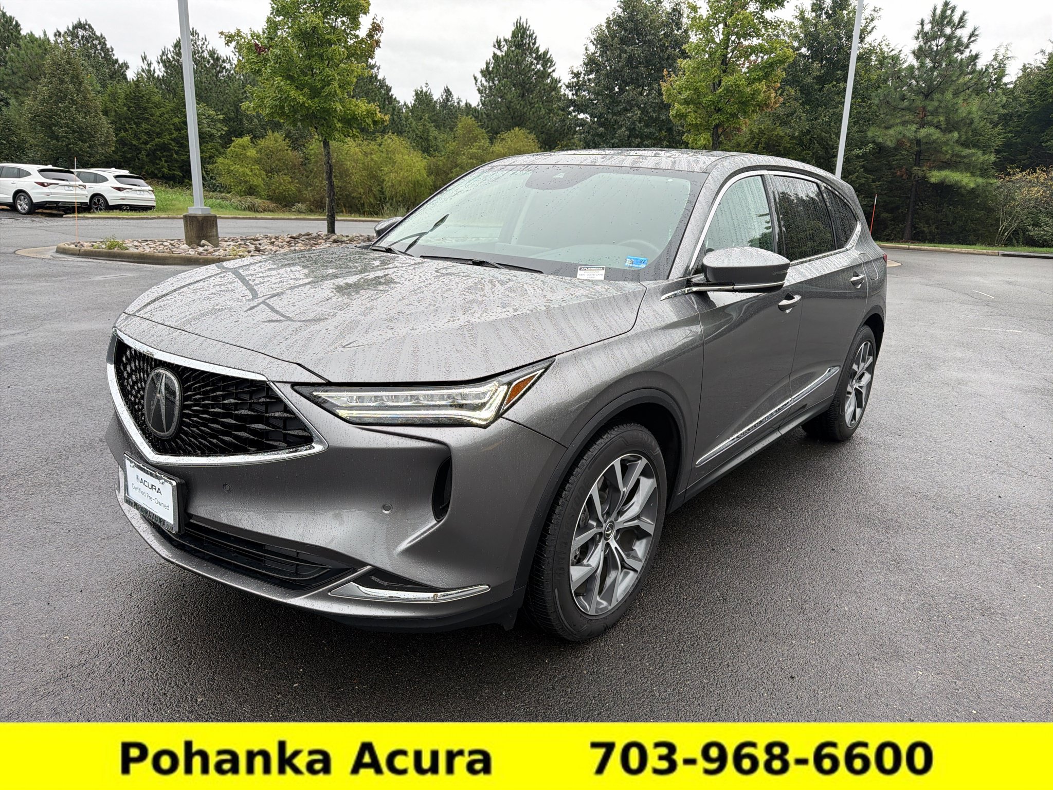 Used 2024 Acura MDX w/ Technology Package AWD/4WD image 3