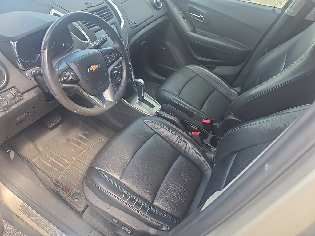 Used 2016 Chevrolet Trax LTZ FWD image 12