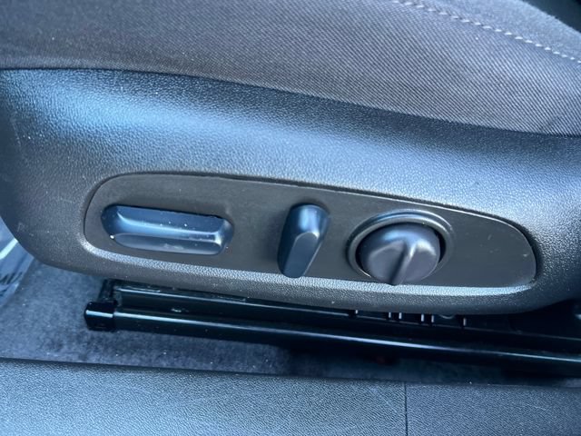 Certified 2024 Chevrolet Malibu LT FWD image 12