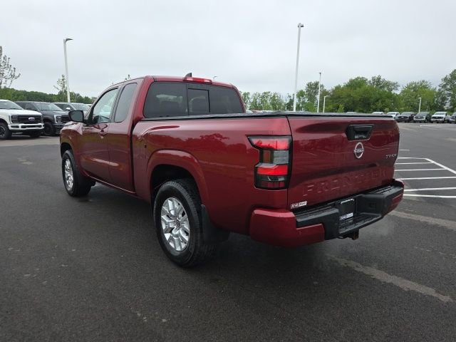 Used 2022 Nissan Frontier SV AWD/4WD image 11