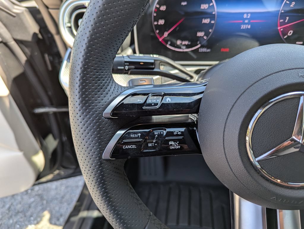 Used 2026 Mercedes-Benz CLE 450 4MATIC Cabriolet image 17