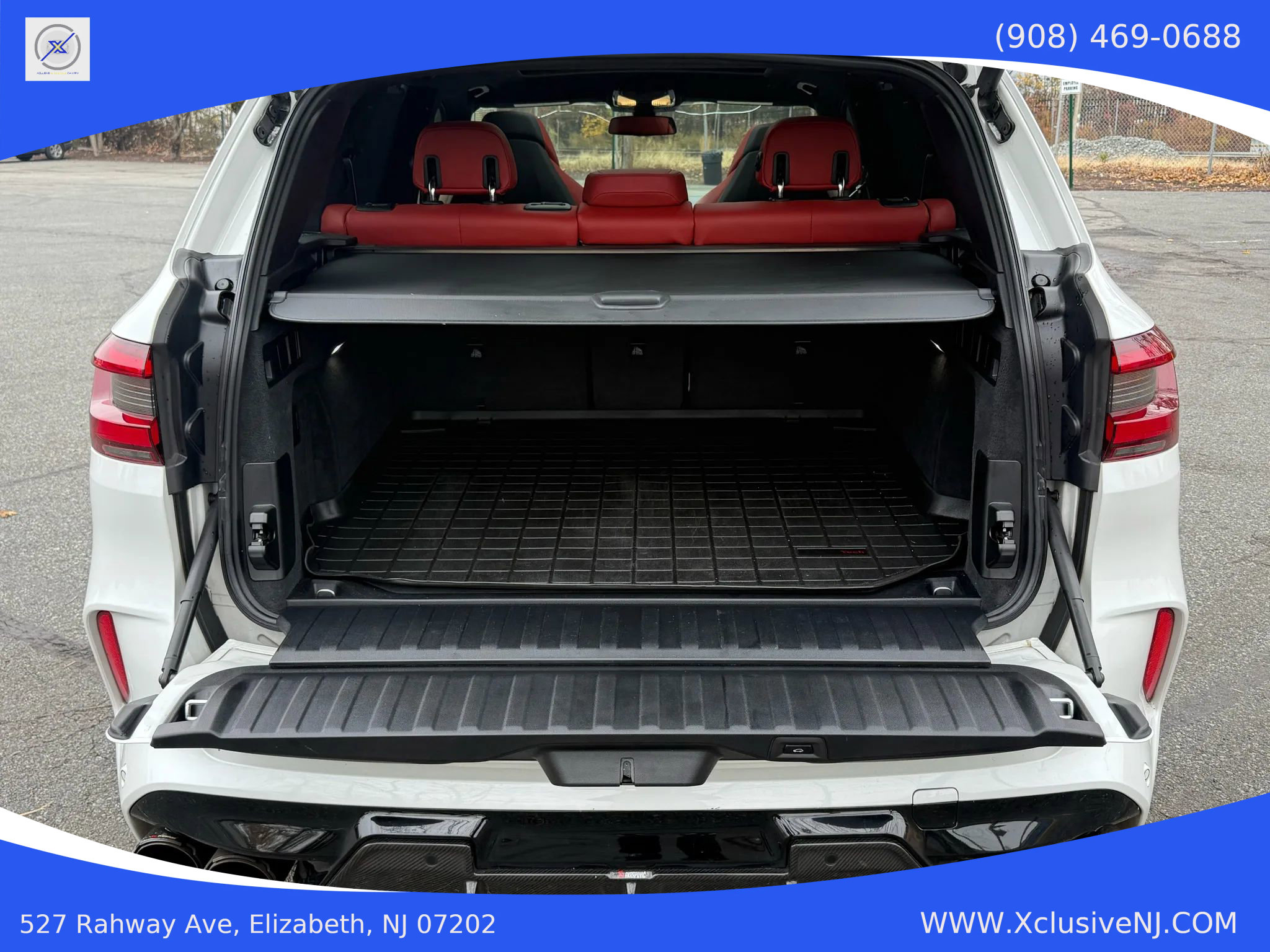 Used 2021 BMW X5 M w/ Competition Package image 28