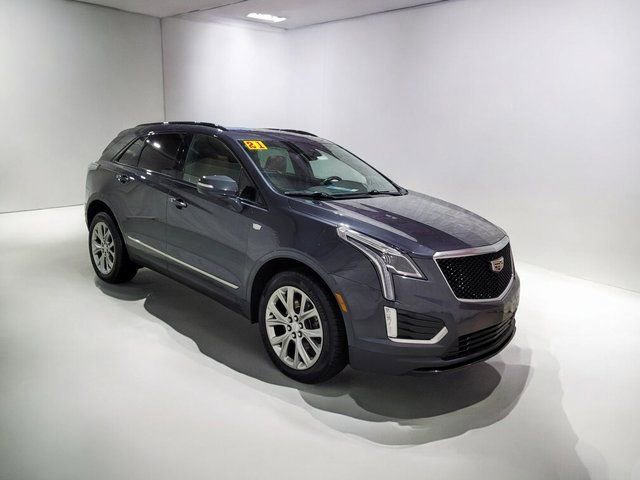 Used 2021 Cadillac XT5 Sportv image 2