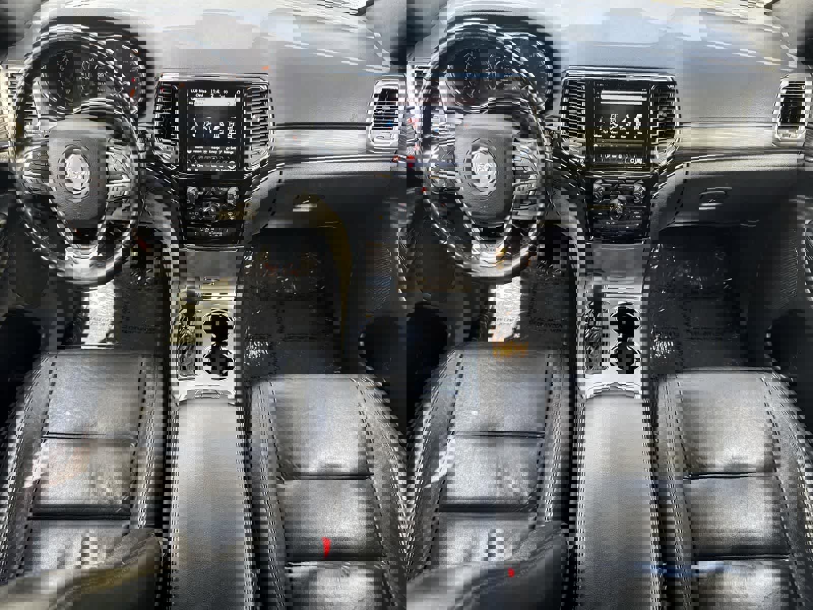 Used 2022 Jeep Grand Cherokee Limited image 9