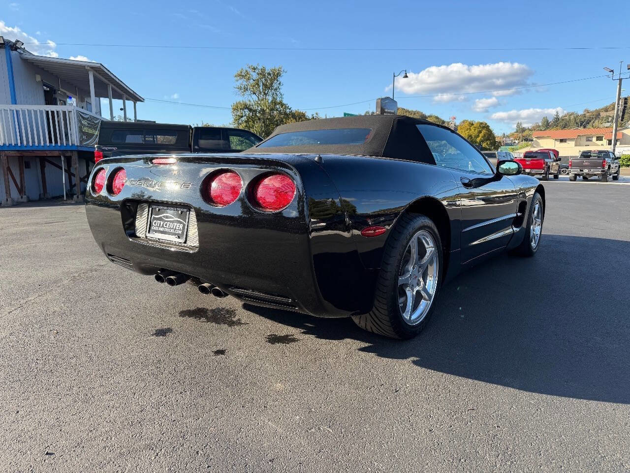 Used 2000 Chevrolet Corvette Convertible image 18