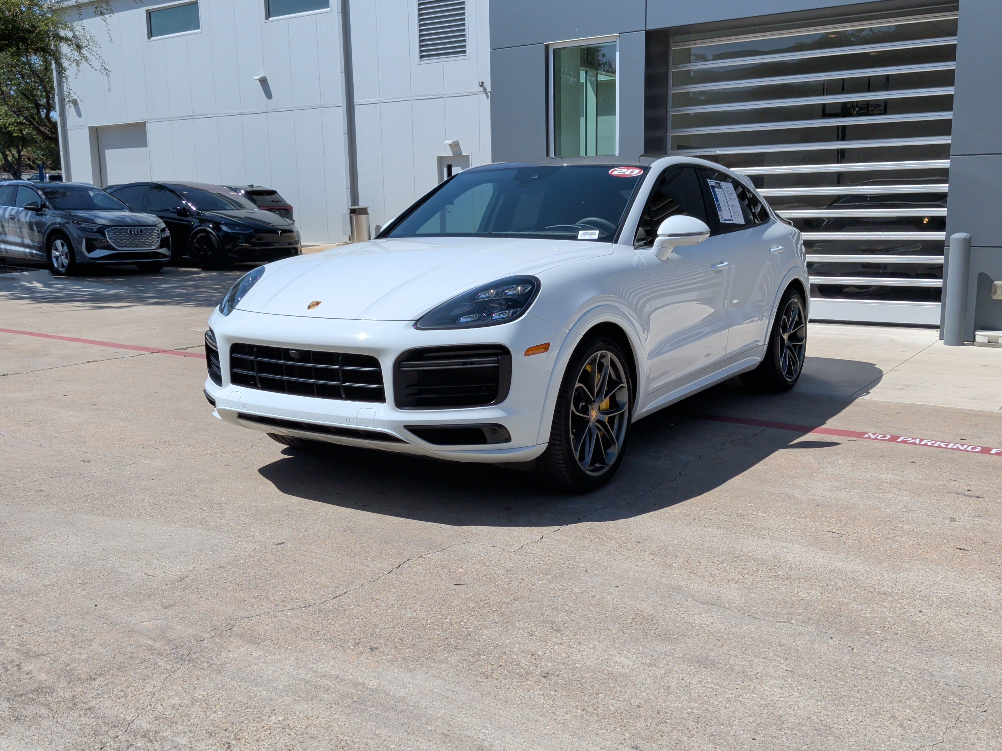 Used 2020 Porsche Cayenne Turbo AWD/4WD image 5