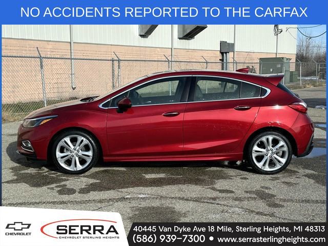 Used 2017 Chevrolet Cruze Premier image 2