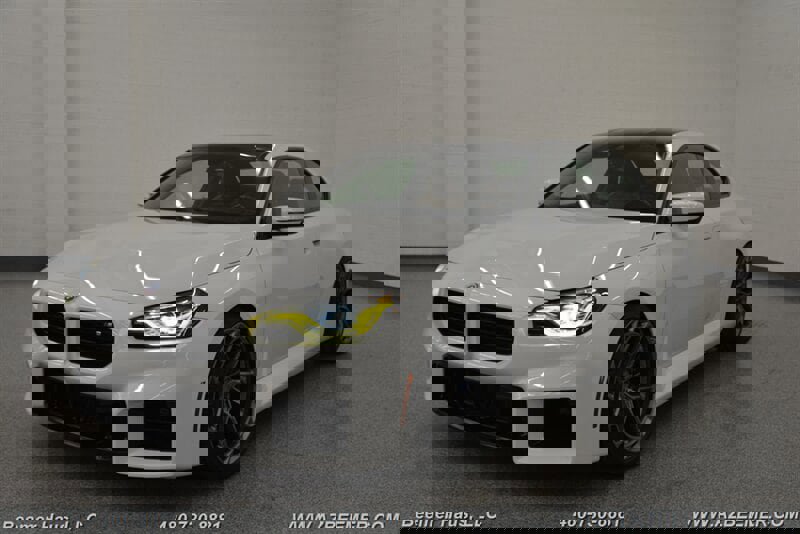Used 2023 BMW M2 w/ Lighting Package image 2