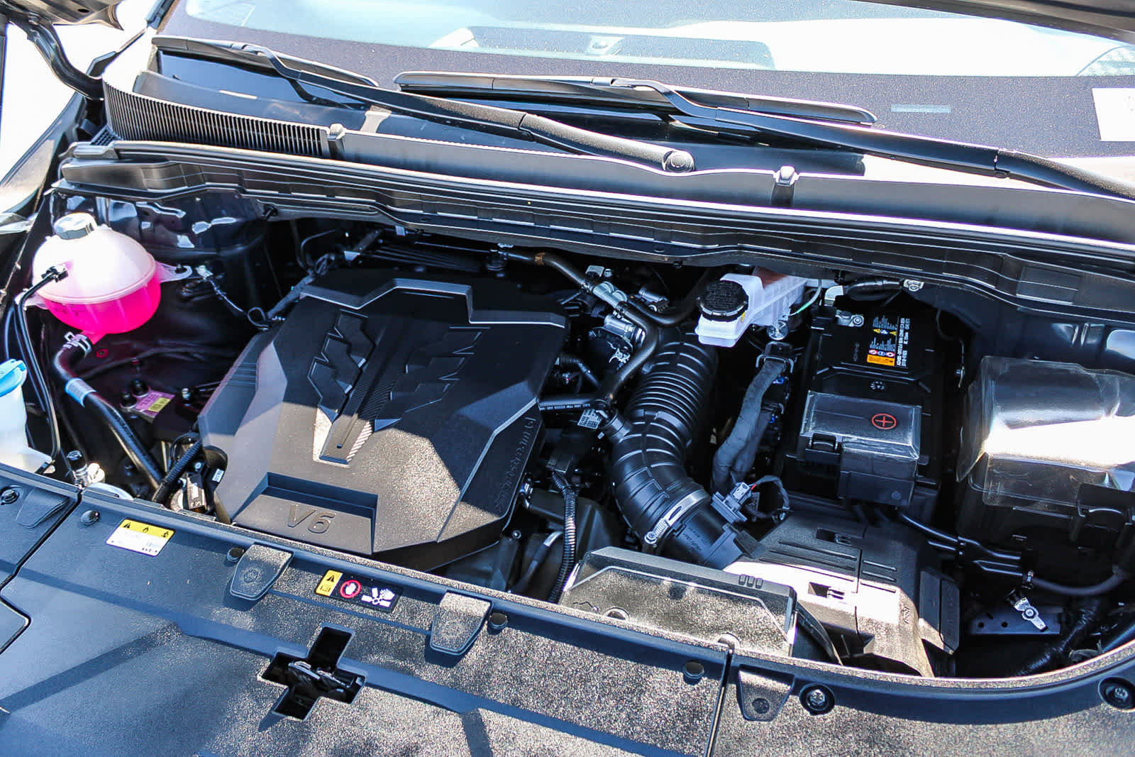 Used 2025 Kia Carnival SX image 27