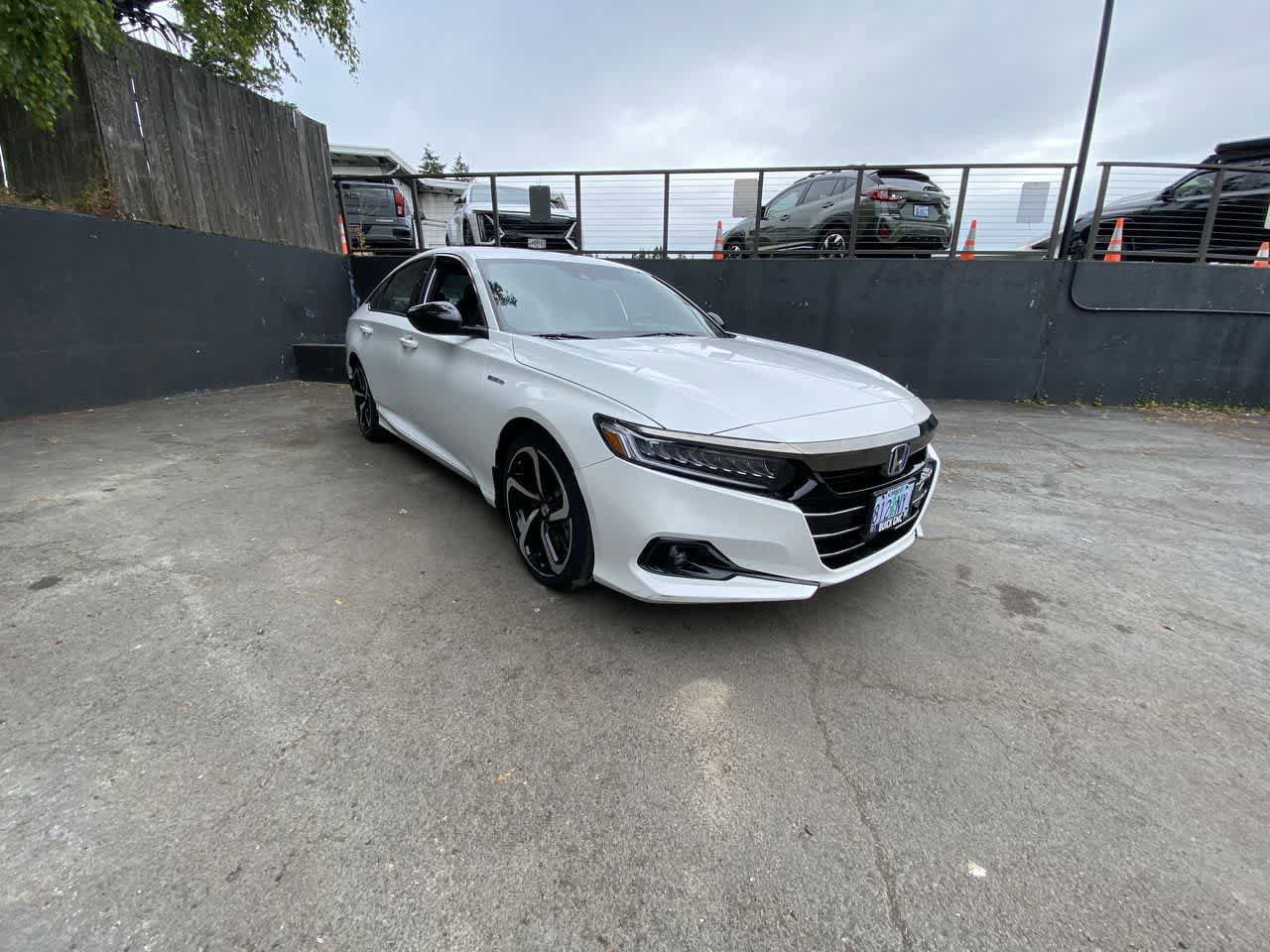 Used 2022 Honda Accord Sport image 8
