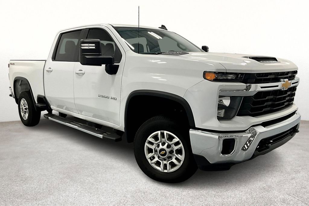 Used 2024 Chevrolet Silverado 2500 LT video 1