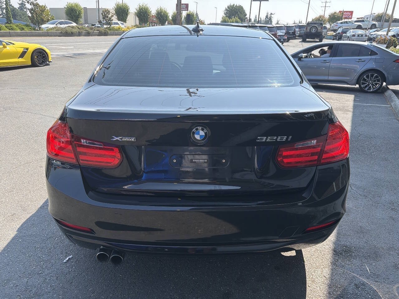 Used 2013 BMW 328i xDrive Sedan AWD/4WD image 5