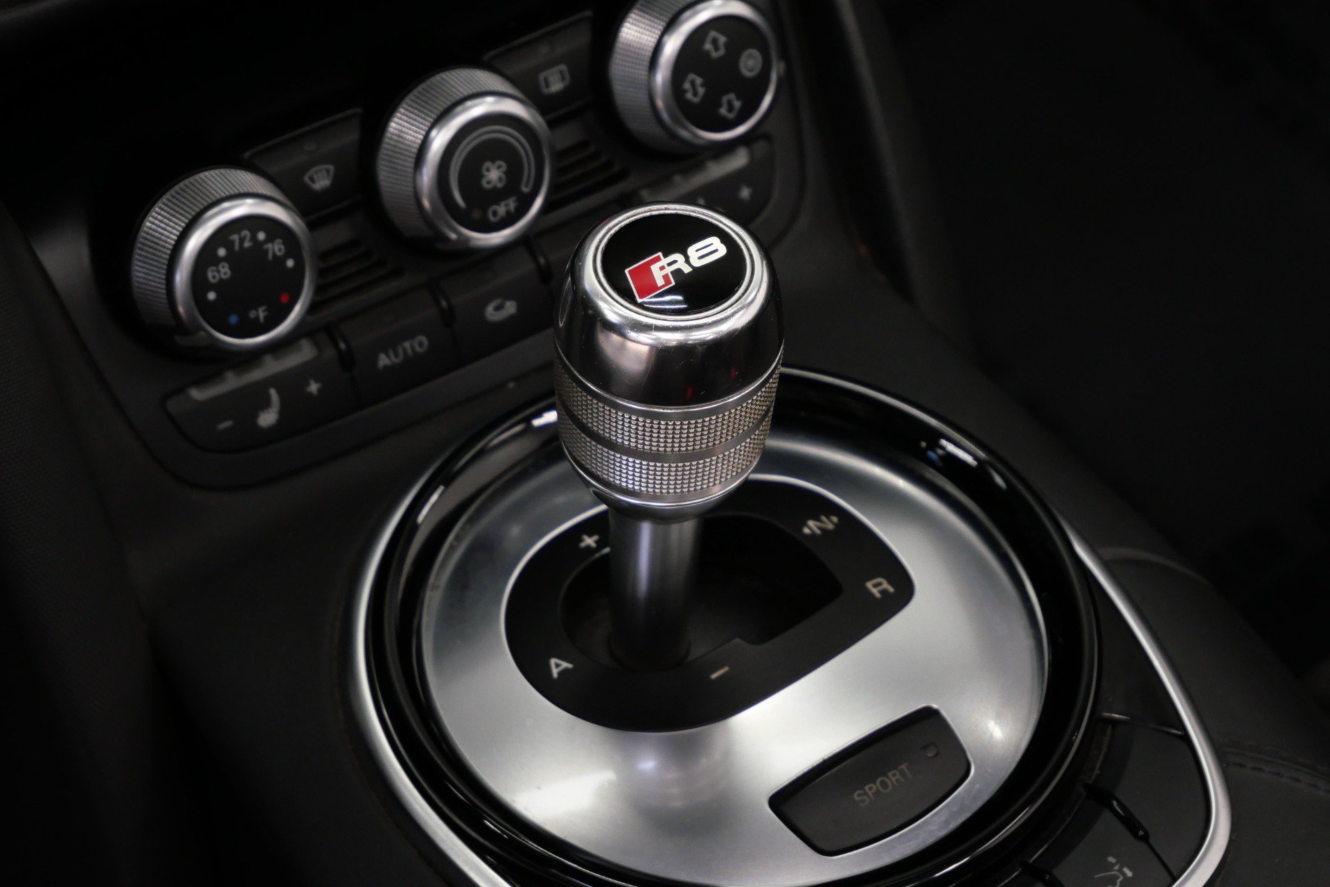 Used 2014 Audi R8 V8 AWD/4WD image 28