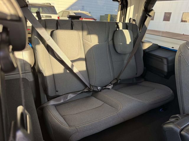 Used 2025 Jeep Wrangler Sport image 8