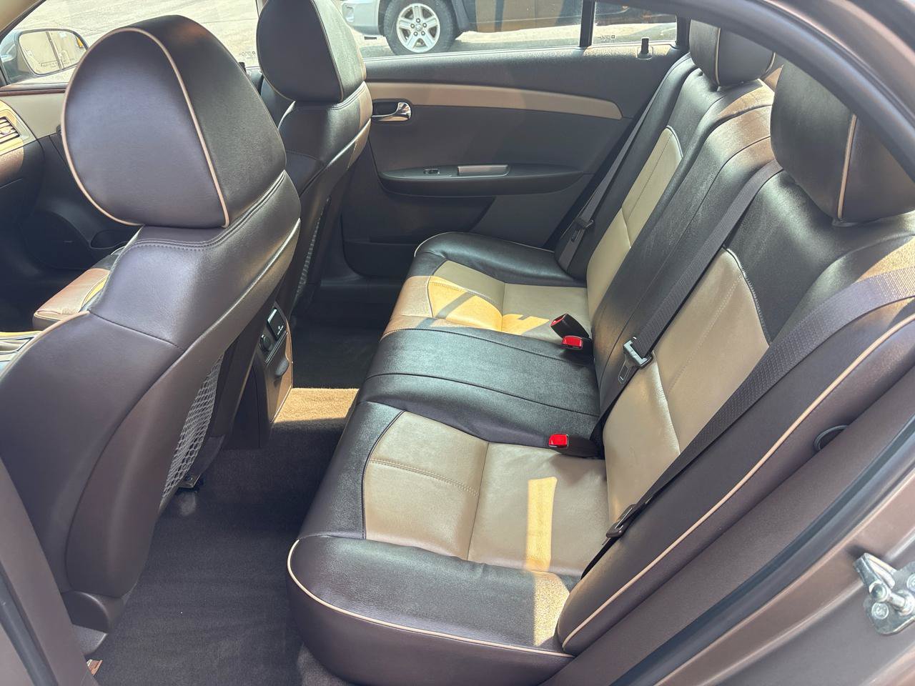 Used 2012 Chevrolet Malibu LTZ FWD image 26