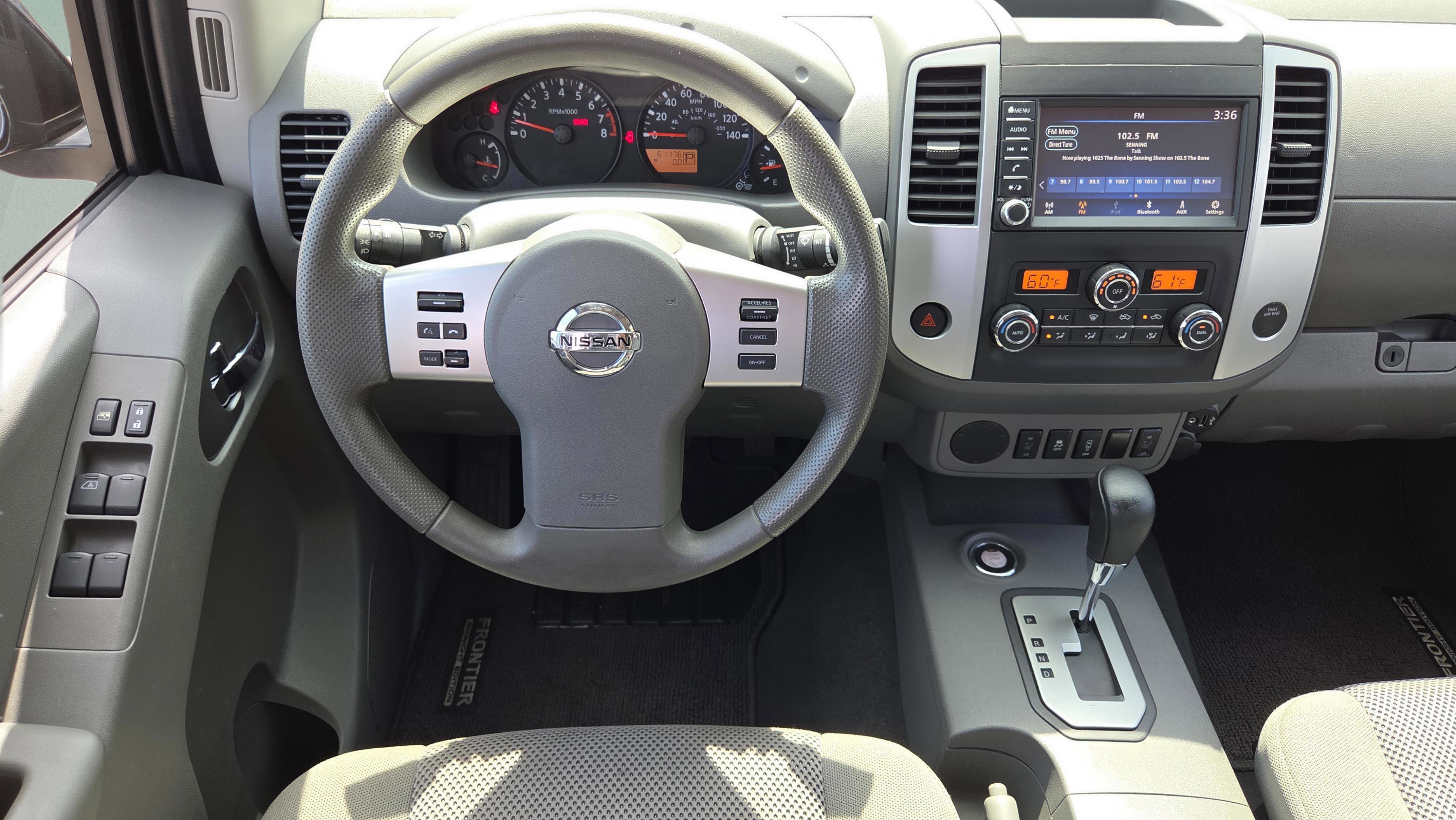 Used 2020 Nissan Frontier SV w/ Midnight Edition Floor Mats RWD image 14