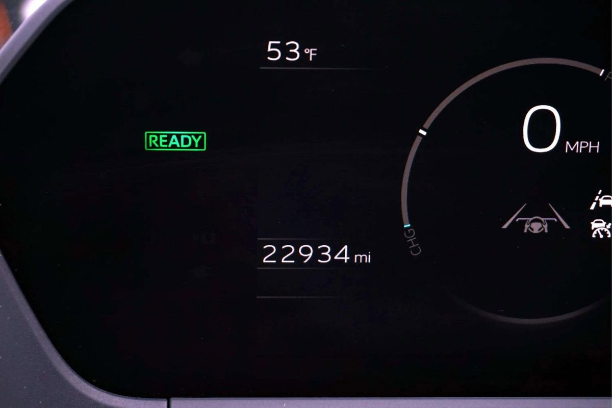 Used 2024 Toyota bZ4X XLE w/ Weather Package FWD image 33