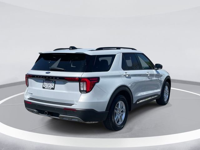Certified 2025 Ford Explorer Active w/ Active Comfort Package image 4