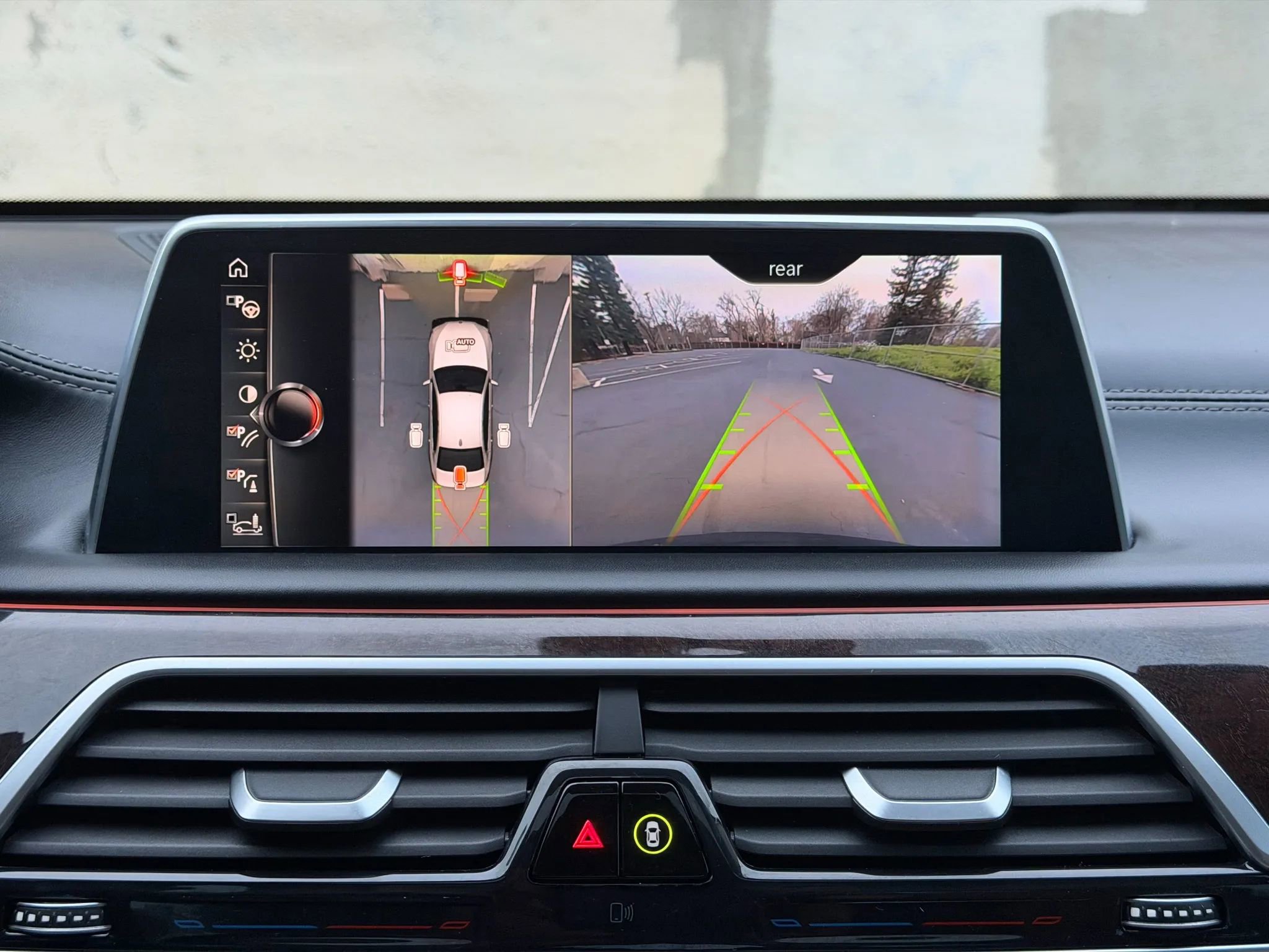 Used 2016 BMW 750i xDrive image 32