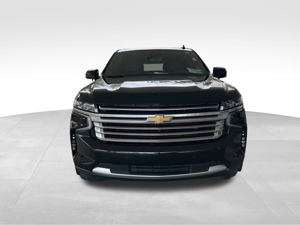 Used 2024 Chevrolet Suburban High Country w/ Advanced Technology Package image 14