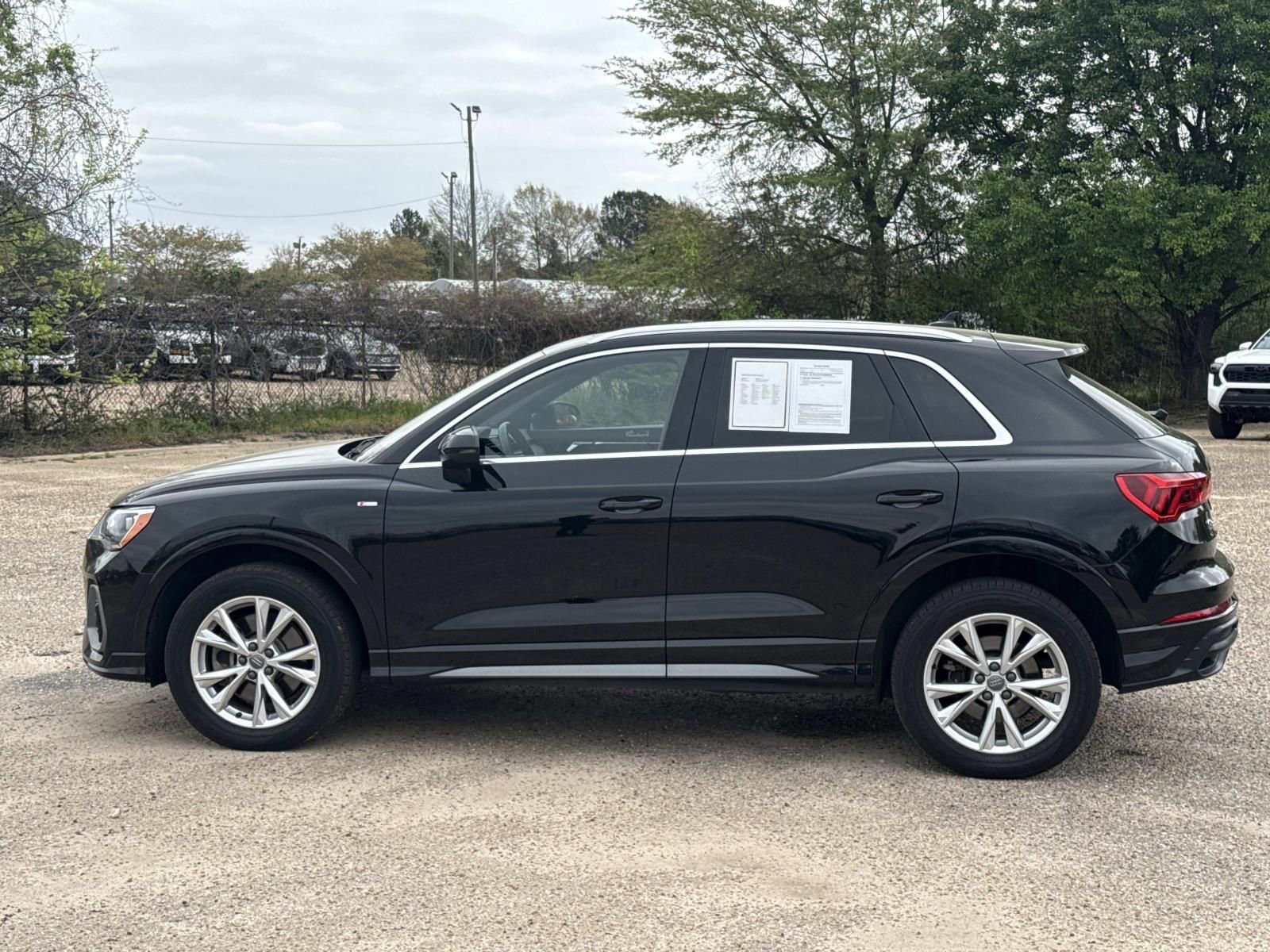 Used 2021 Audi Q3 2.0T Premium w/ Convenience Package image 6