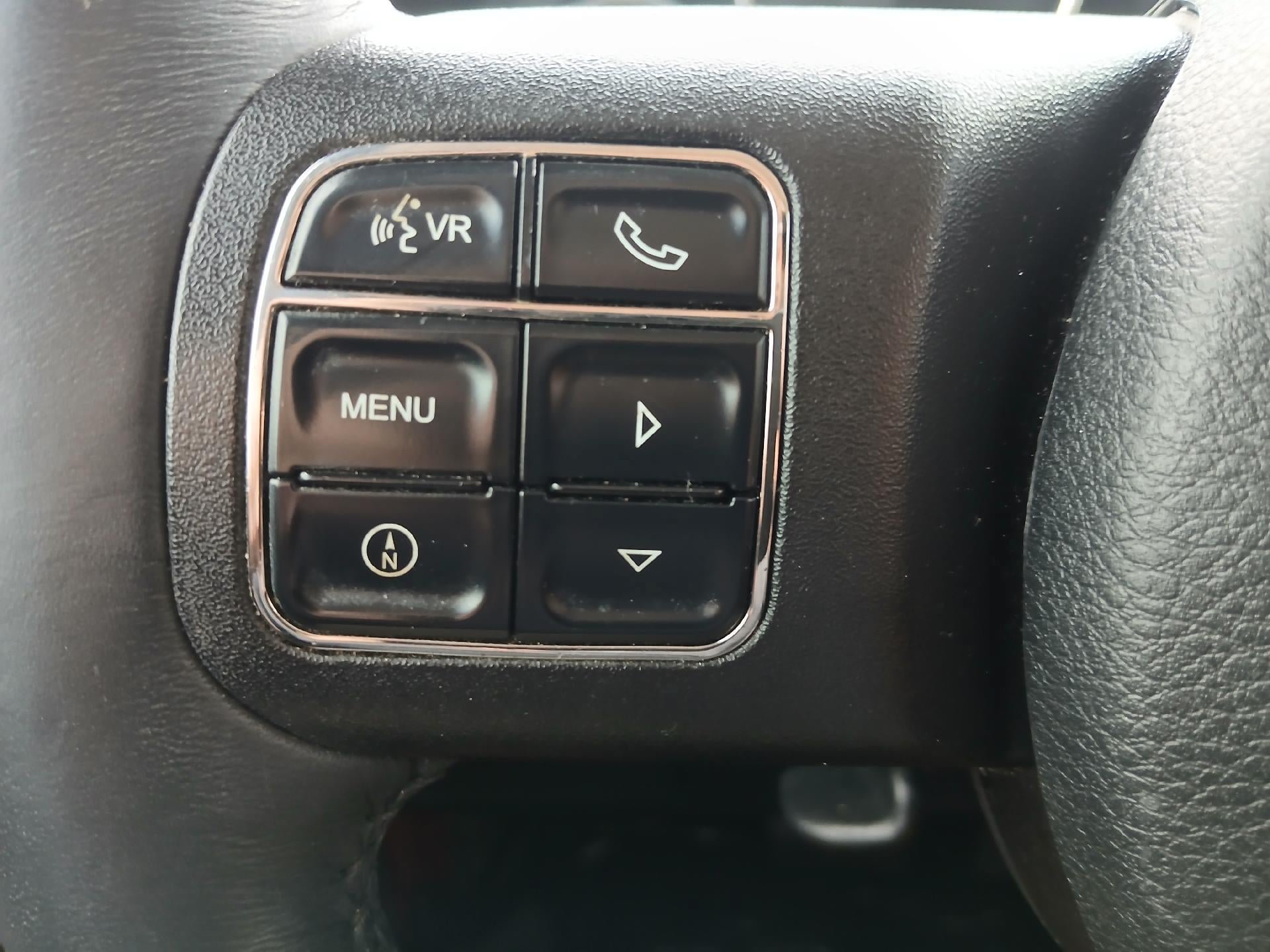 Used 2012 Jeep Wrangler Sport AWD/4WD image 23