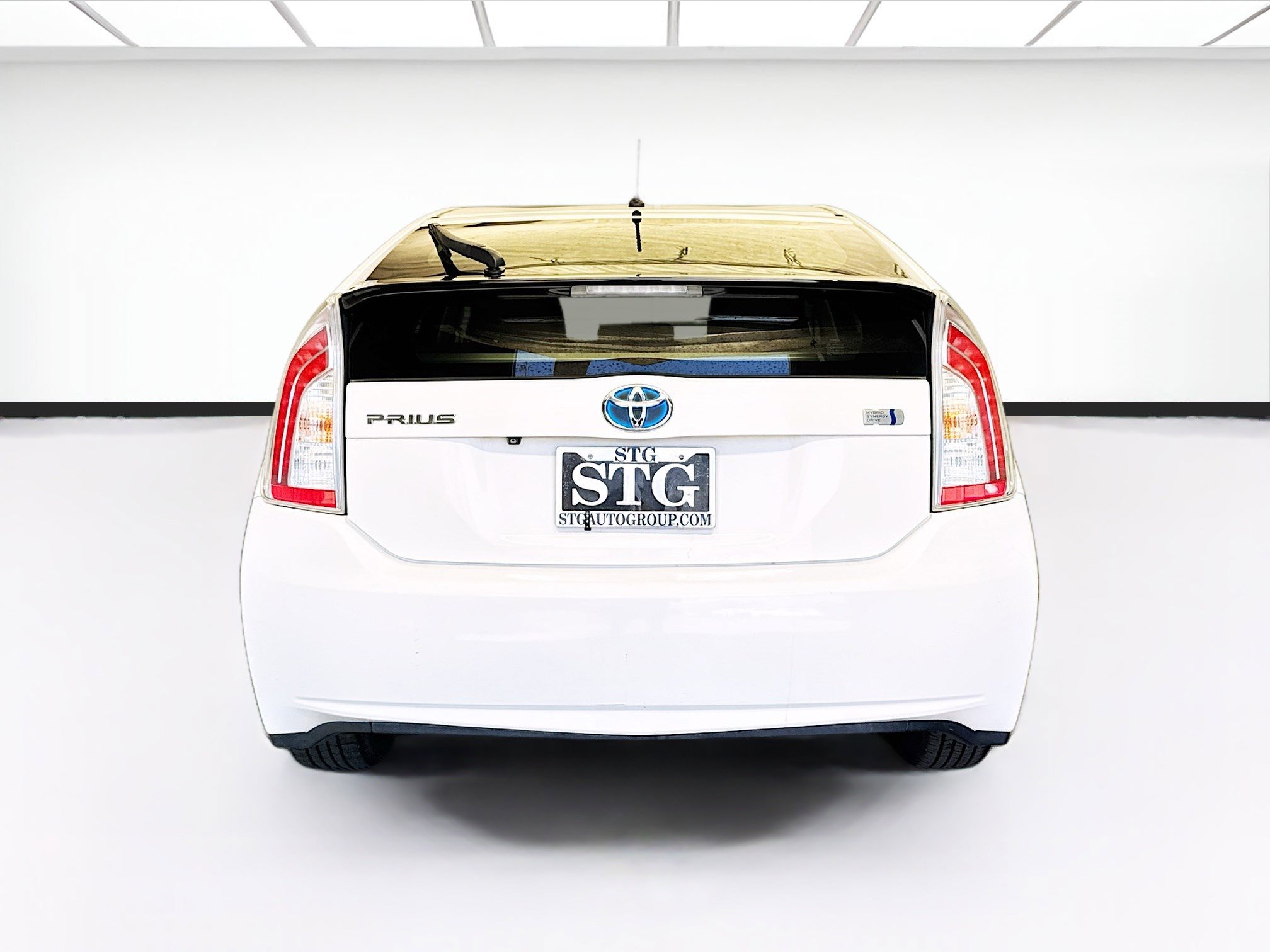 Used 2015 Toyota Prius Two image 5